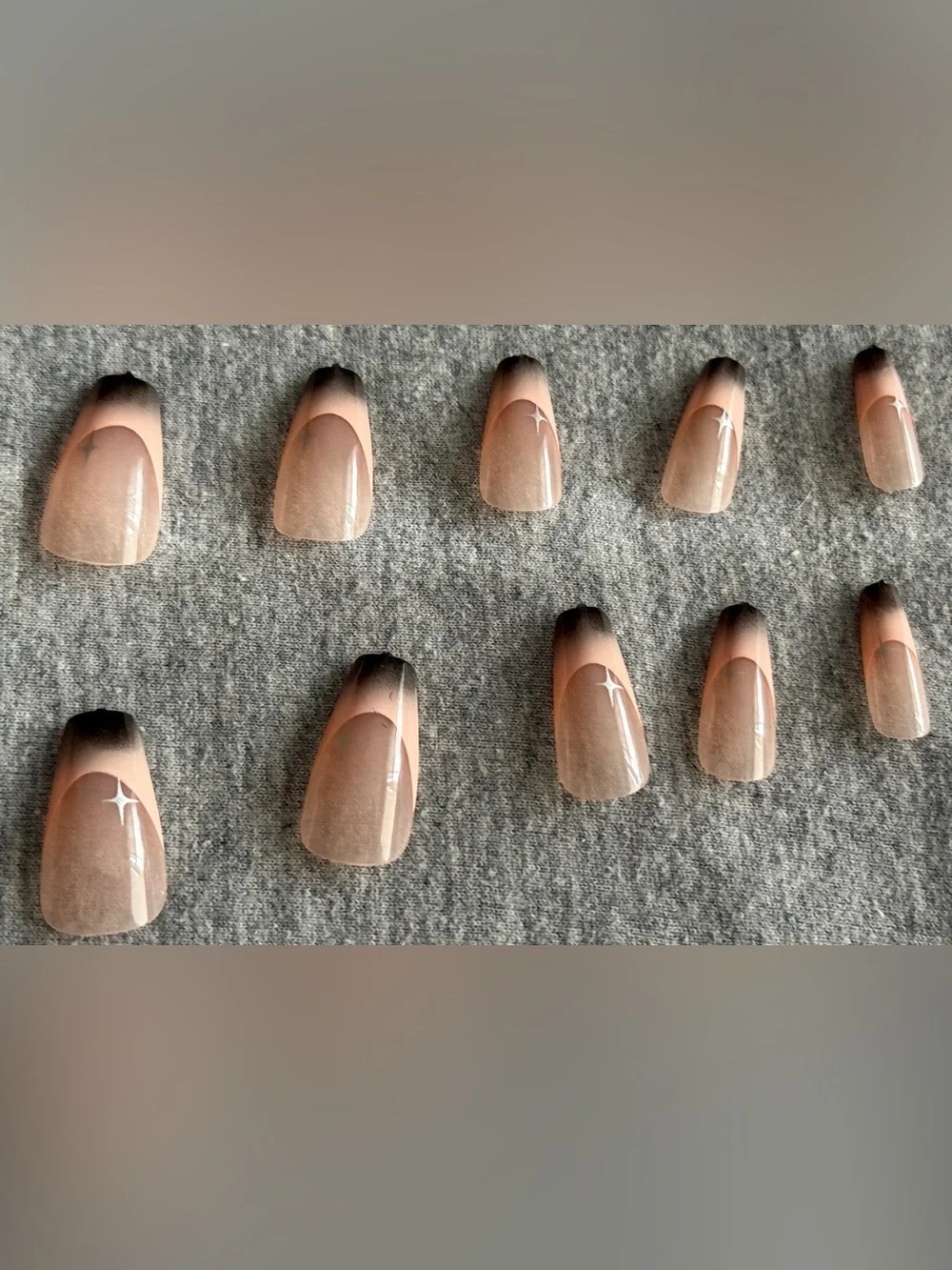 Neutral Ombre Press-On Nail Set — Nude to Black